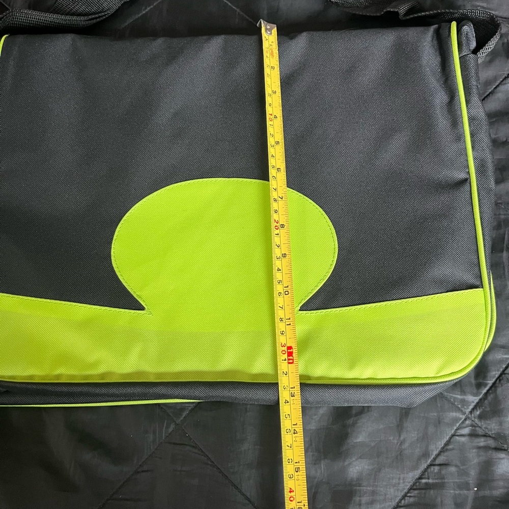 NEW Messenger Bag black